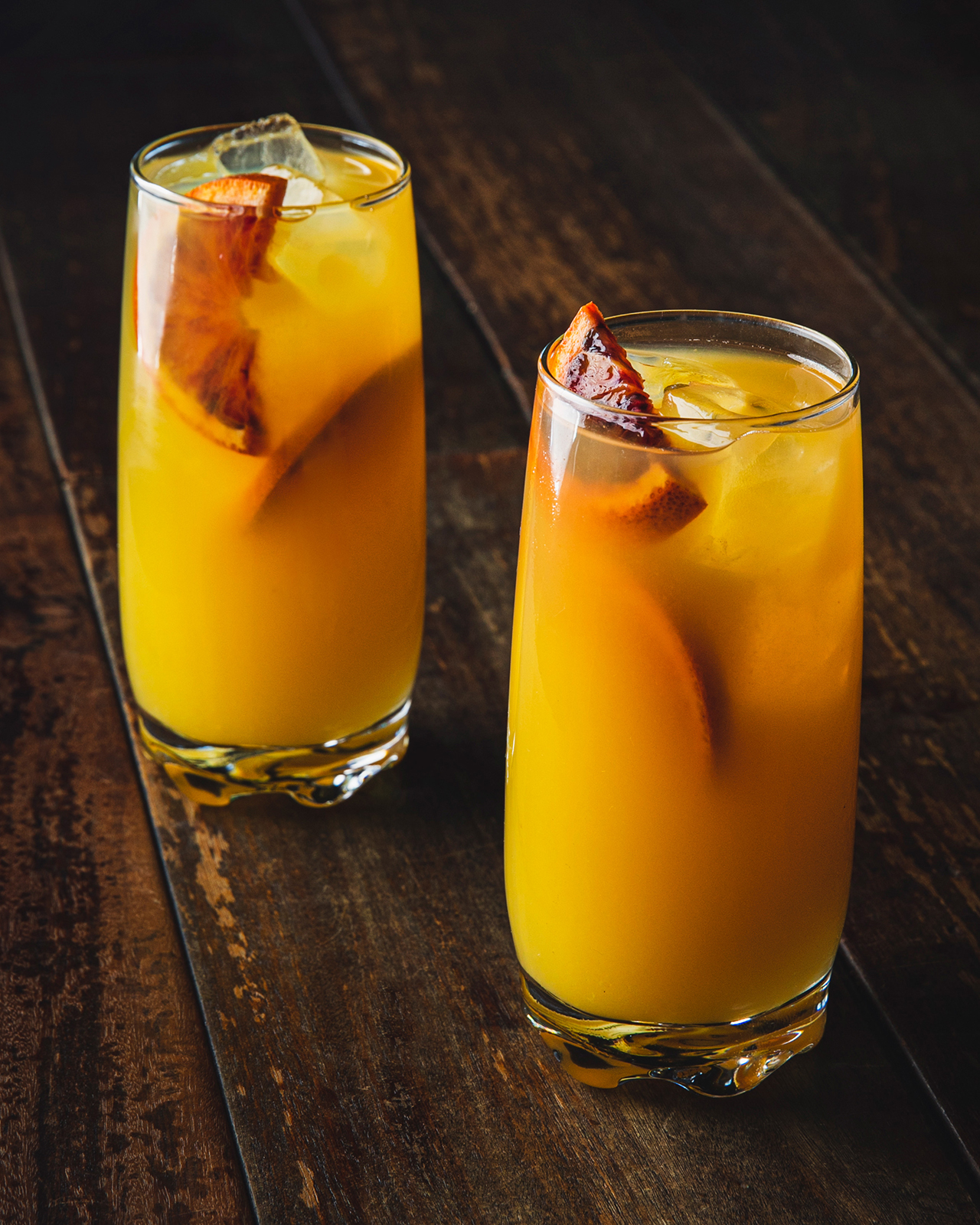 Cocktail Screwdriver garni de rondelles d'orange